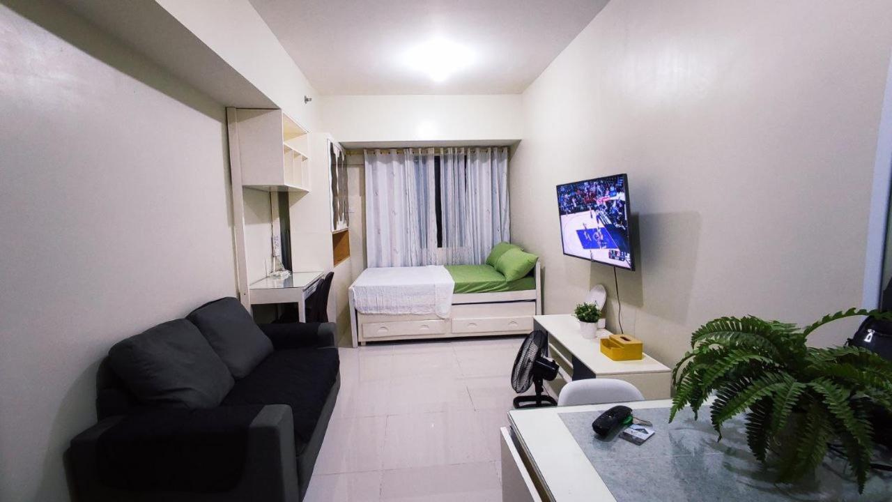 Cozynest Rentals At Brenthill Condominium バギオ エクステリア 写真