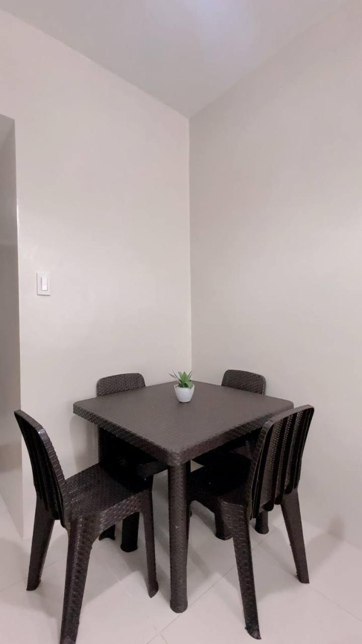 Cozynest Rentals At Brenthill Condominium バギオ エクステリア 写真
